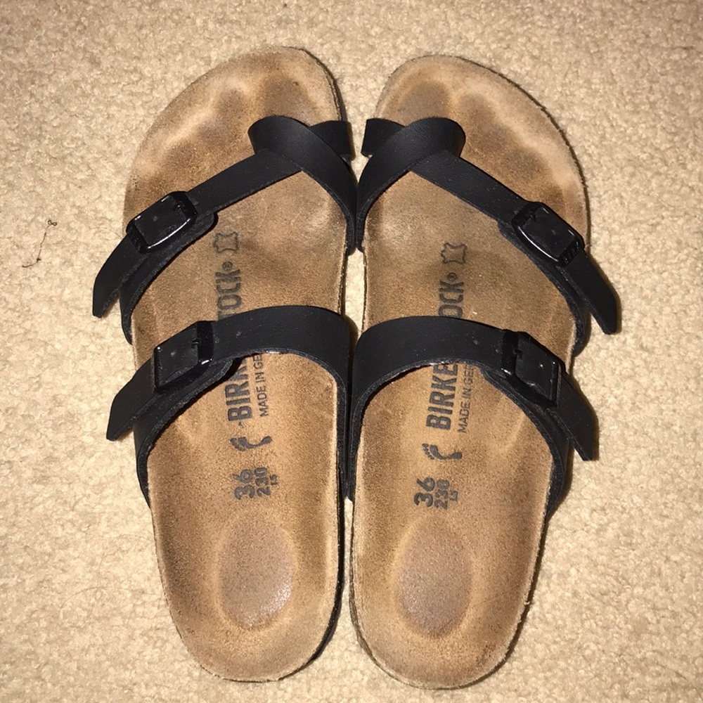 Mayari Birkenstock’s
